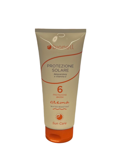 Protezione Solare Corpo Water Resistant Betacarotene e Vitamina E 200 ml. - BIONELL