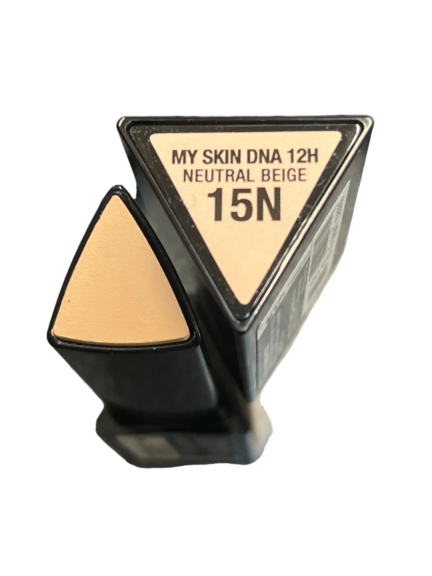 BELLAOGGI - Fondotinta My Skin Dna 12H Long Lasting Effetto Blur aal'Acido Ialuronico e Semi di Sesamo