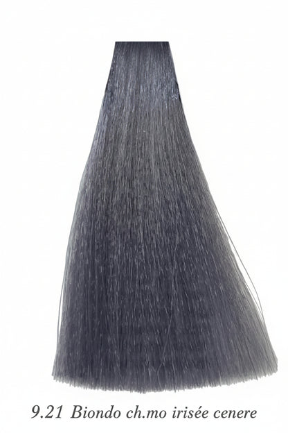 Aroma in Color - Tintura - Superschiarenti, Intensificatori, Dorati, Iriseè e Special ti Meches - Professional